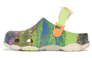 CROCS ALL-TERRAIN FAR OUT CLOGS GREEN