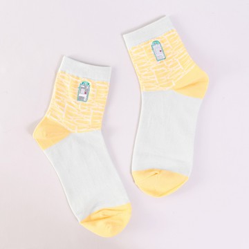 Southgate南登機口 繪本畫家合作 頂仔腳的記憶 公用電話 襪子