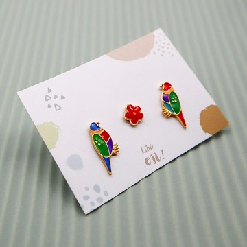 Mothering Sunday 有媽媽的家 彩虹鸚鵡 耳針 耳夾