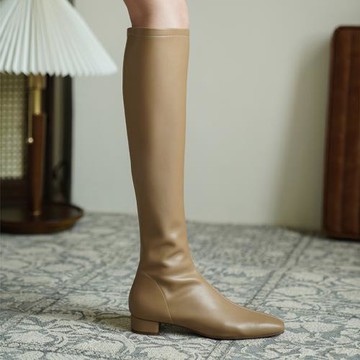 平底長筒靴女法式杏色靴子方頭平跟長靴2025新款低跟瘦瘦靴中筒靴