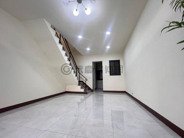 崇德商圈正10米全新整理透天｜台中市北屯區崇德一路