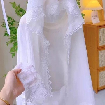 7481 名追隨者💛大碼蕾絲拼接連帽防曬襯衫女夏季新款輕薄透氣時尚防曬衫薄款外套HY2O
