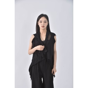 (F) liviana conti質感棉質開衫黑色上衣二手衣