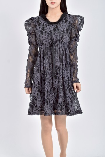 (S) 紡紗刺繡花紋灰色洋裝