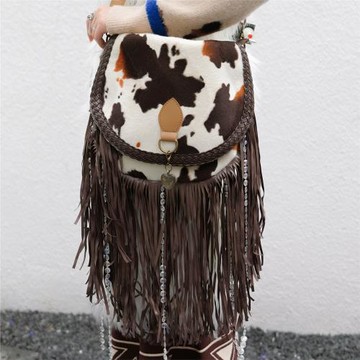 貓之旅店 嬉皮風復古包包奶牛紋印花女士包流蘇亮片斜跨包單肩包