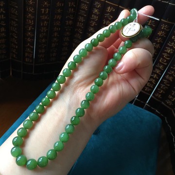 和田碧玉8公釐 媽媽鏈 項鏈 重 44.5克 料子細膩上手效果高貴典雅