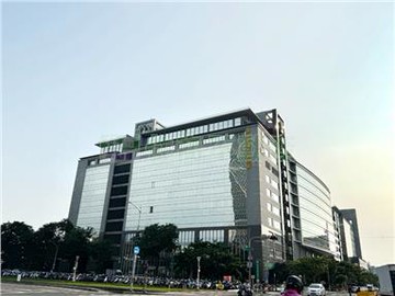 亞灣區頂級商辦附三平車｜高雄市前鎮區復興四路