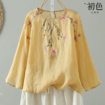 初色 復古風文藝花卉刺繡薄款透氣寬鬆圓領九分長袖T恤上衣女上衣-共4色-13974(M-4XL可選)