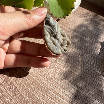 A3-2/10圖桑連線 銀河瑪瑙 瘋狂瑪瑙原礦-水滴純銀墜 美國設計師 T240210-012