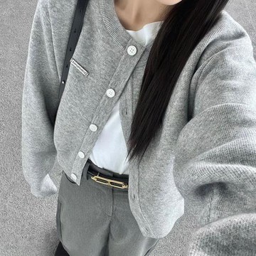 慵懶灰色針織休閑氣質長袖毛衣