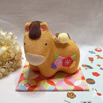 RYUKODO 龍虎堂馬年縮緬手作擺飾-花親子馬(茶-R49B)