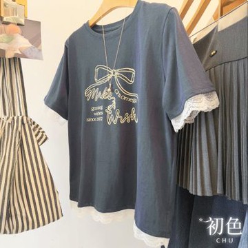 初色 美式復古風蕾絲花邊蝴蝶結印花寬鬆透氣圓領短袖T恤上衣女上衣-共2色-12245(M-4XL可選/現貨+預購)