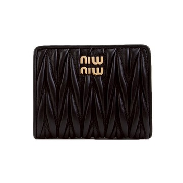 MIU MIU Matelasse 納帕皮革對扣式零錢短夾(黑色)