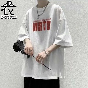 最後出清▼DR更衣室-情侶短T恤 韓版MRTD字母印花寬鬆大尺碼5XL學生休閒百搭五分袖短袖上衣【NL621301】