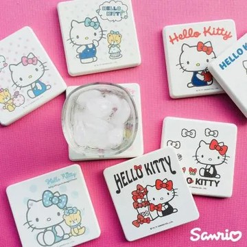 【收納王妃】Sanrio 三麗鷗 凱蒂貓 彩繪款 珪藻土 杯墊 2入組 10x10x0.9