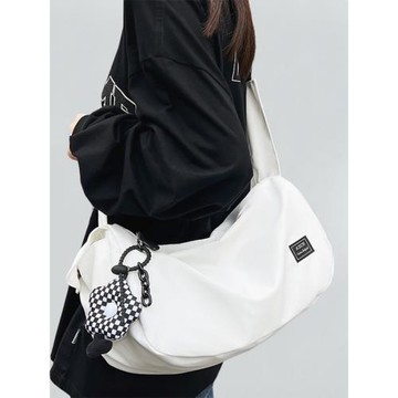 輕便斜挎包女2025新款潮牌簡約尼龍布單肩學生百搭休閑運動背包男