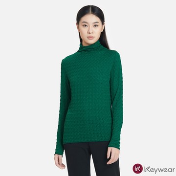 KeyWear奇威名品 立體壓紋親膚高領上衣-綠色