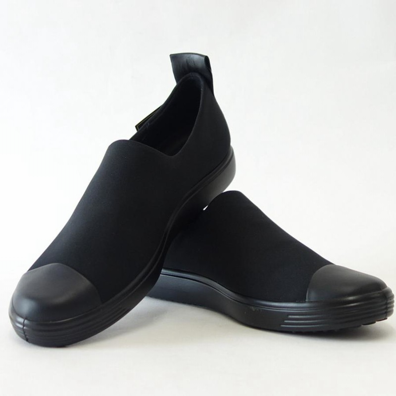 シューズ(女性用) ECCO Zipflex Slip on Gore-tex Sneaker 24 ECCO Zipflex Slip on Gore-tex Sneaker 24