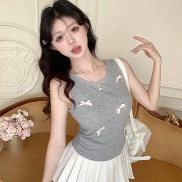 La Belleza圓領立體蝴蝶結側抽皺收腰合身顯瘦彈性螺紋附罩杯背心