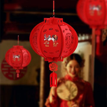 卡通結婚婚房布置婚慶用品絨布喜字燈籠無紡布鏤空宮燈客廳掛件