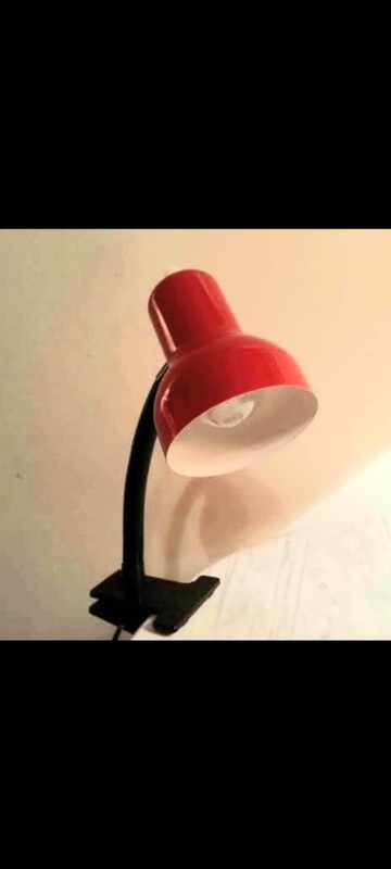 NOS 普普年代 鐵皮彎曲桌上型夾燈 老品全新 紅色 寶藍色 2款
