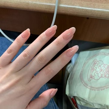 🎀台灣出貨🎀 短橢圓手工制作甘露寺華妃貼片穿戴成品摸臉顯白裸色純美甲可拆卸