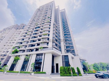 左營《Ｍ＋》輕屋齡．景觀陽台大兩房含車位｜高雄市左營區民族一路