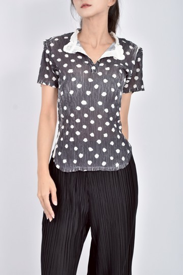 (S) issey miyake me質感多摺點點藍色短袖上衣