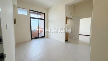廣三甲天下三房，獨立平面車位，電梯直達，挑高格局｜台中市大里區新仁路一段