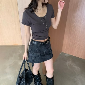 ISA_一秒好身材! 日常小辣排扣短版上衣_62009