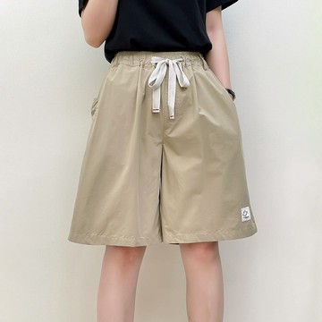 休閒笑臉貼布鬆緊腰闊腿短褲280818
