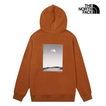 The North Face北面男款橘色大尺寸印花長袖帽T｜8F0QBOE