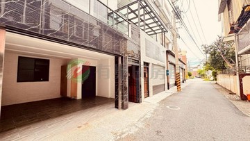 仁德國小孝親四套房美車墅｜台南市仁德區仁德五街