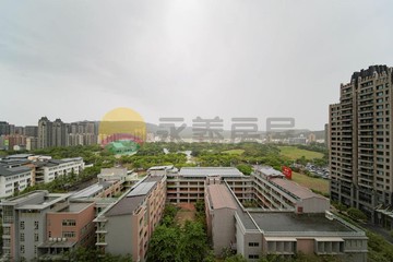 鼎宇美術館美術第一景雙主臥雙平車｜高雄市鼓山區美術東四路