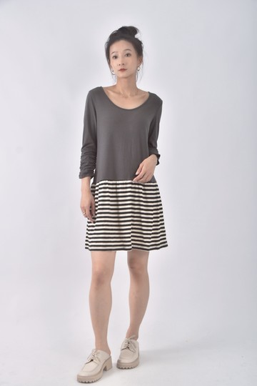 (XL) t parts高腰質感棉質灰色長褲