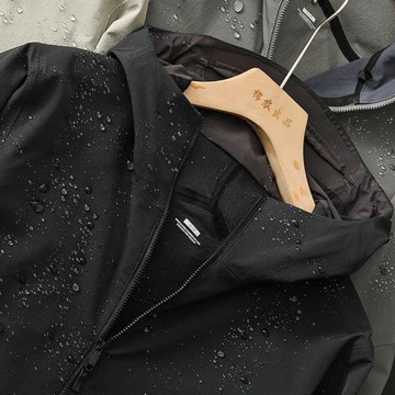 長鳳洲鳥家奢級戶外防風防水透氣面料全身無縫壓膠高端夾克男外套