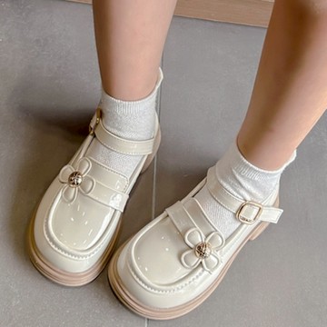 Baby童衣 兒童皮鞋 畢業典禮搭配鞋 花朵皮鞋 漆皮米色鞋 11830