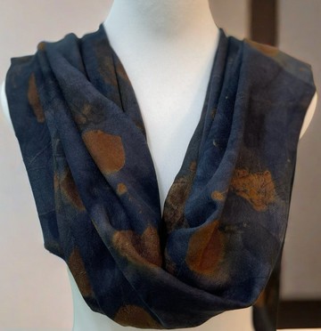 花葉移印染羊毛圍巾 - 葉夜呢喃