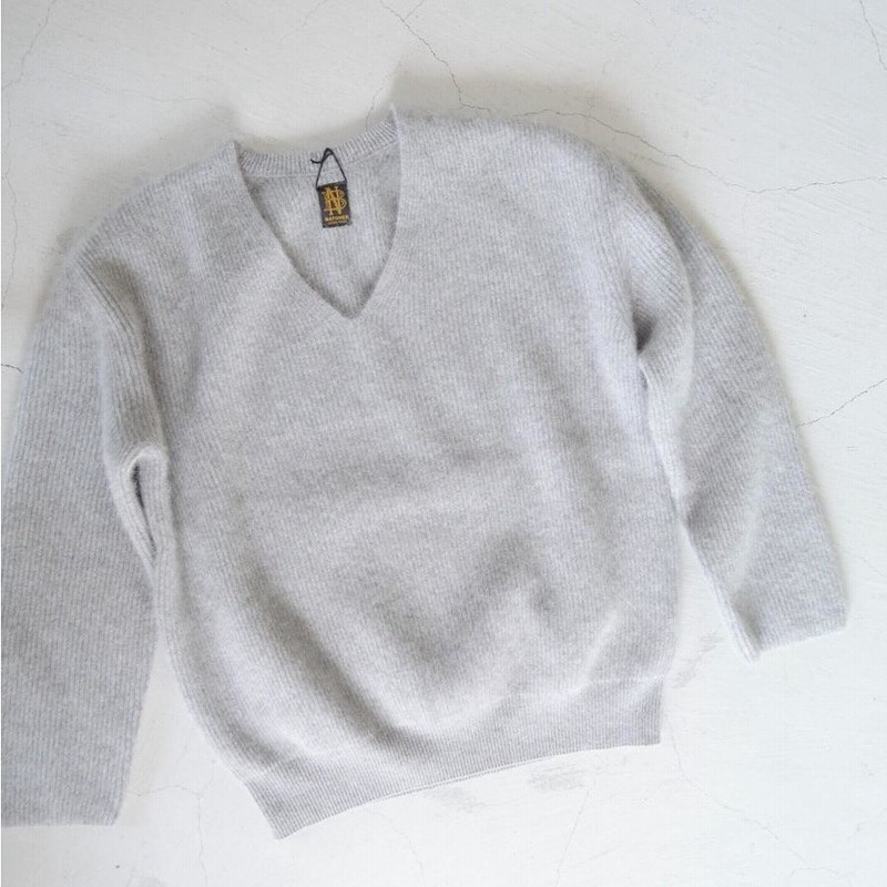 BATONER｜バトナー Cashmere fox V-neck/BN-19FL-035 | LINEブランド  