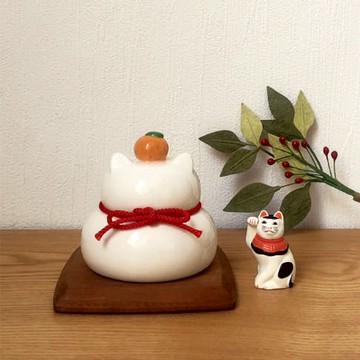 [快速出貨]【和禮日選】日本 陶瓷貓咪鏡餅 開運擺飾 招福 陶瓷 公仔｜新年・春節送禮・祈福