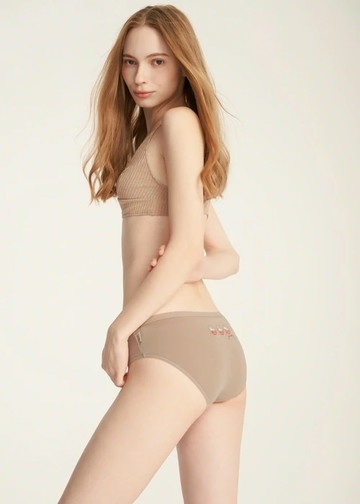 史努比系列．緊帶中腰三角內褲(原色棕-悠哉)