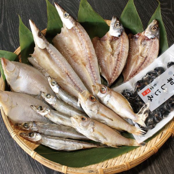 山陰沖産 山陰 開運ひものセット えてかれい2枚、沖きす丸干し150g、開きあじ2枚、のどぐろ丸干し150g、かます開き2枚、大和しじみ180g