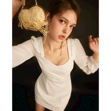 AIR SPACE 透膚拼接珍珠鍊短洋裝(黑/白) 女裝 現貨