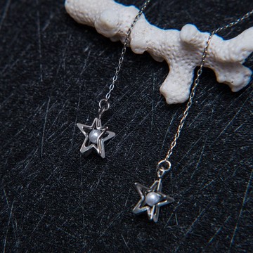 ｛日系手作｝超精致 鏤空立體六芒星 銀色耳線