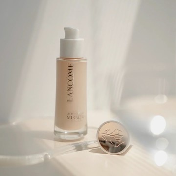 蘭寇 Lancome超極光奇蹟精華水粉底-30ml (P-01白皙)
