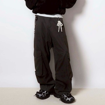 Dirty Fit 鬆緊腰大口袋工作褲