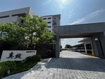 【學甲真綻】主建+陽台約29坪。三房平車屋齡新｜台南市學甲區裕農街