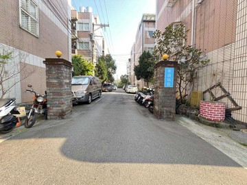 梅高路二段果嶺車庫花園美別墅晏姐獨家｜桃園市楊梅區梅高路二段