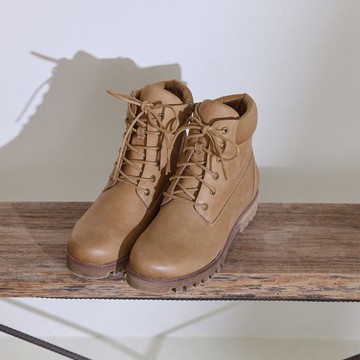 現貨 (第一代)超輕量 ! 耐磨厚底馬丁短靴