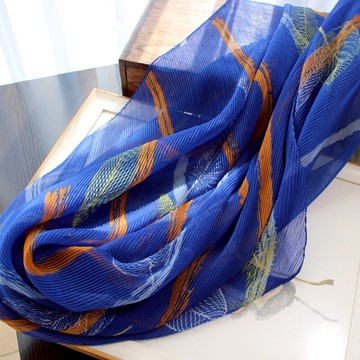 春秋冬季百搭圍巾褶皺紗巾女薄款旅游披肩雪紡絲巾帶彈力1入